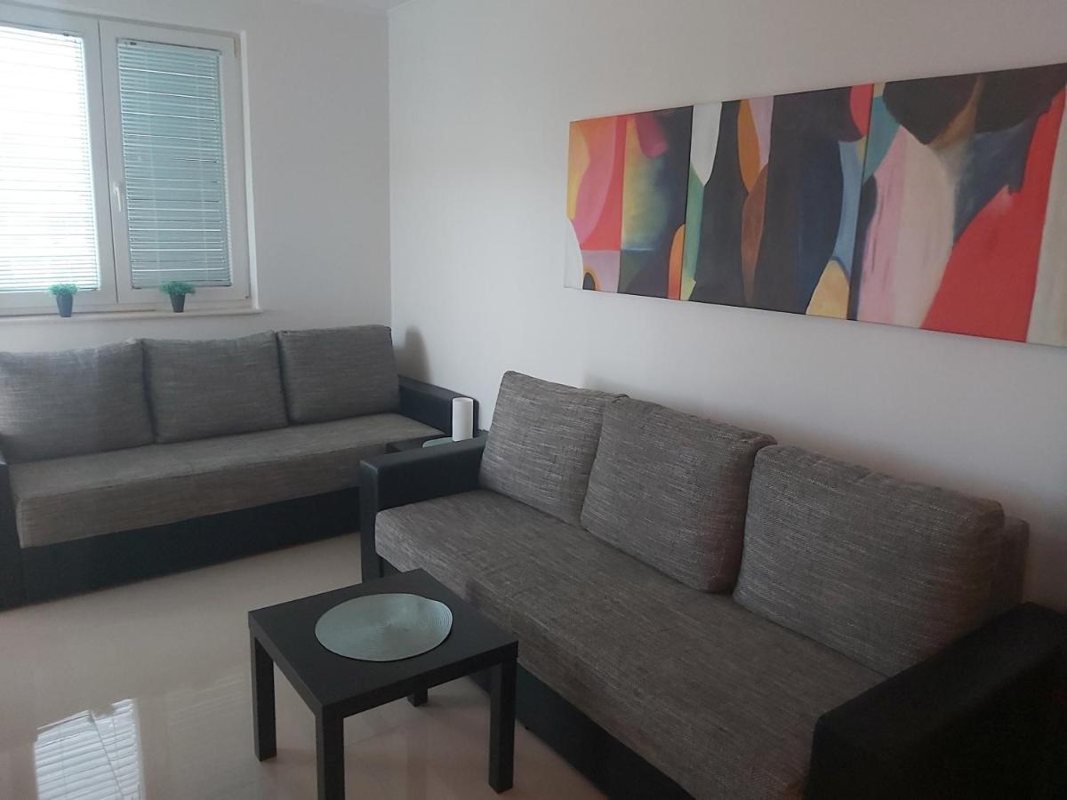 Apartment Adrijana Novalja Εξωτερικό φωτογραφία